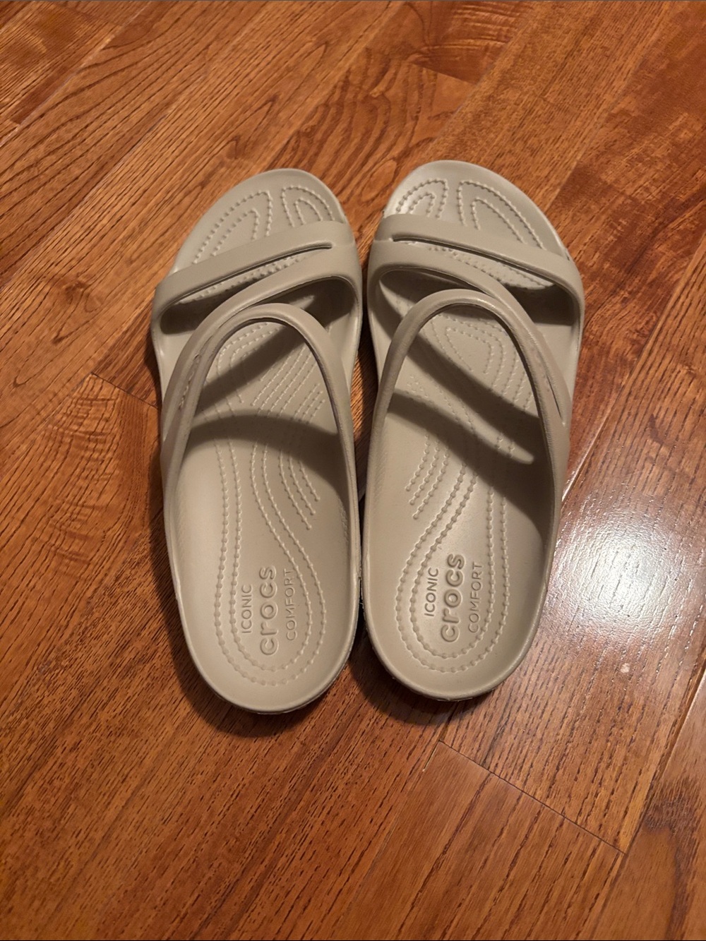 CROCS Women’s Beige Kadee Sandal Slide Sandals with Cross Strap